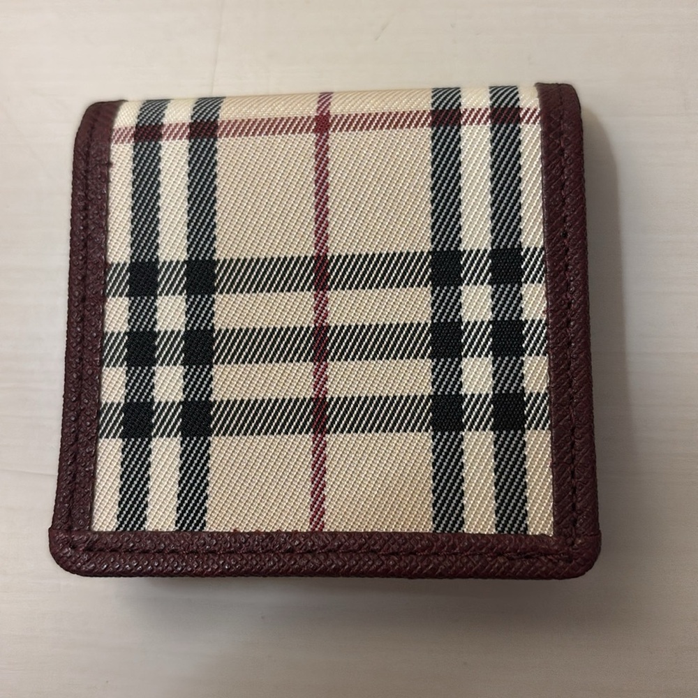 BURBERRY SMALL COIN/ JEWELRY POUCH - Picture 2 of 9
